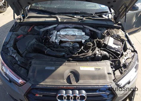 2019 Audi S4 3.0T Premium z USA, uszkodzony, nr VIN WAUC4AF46KA003450